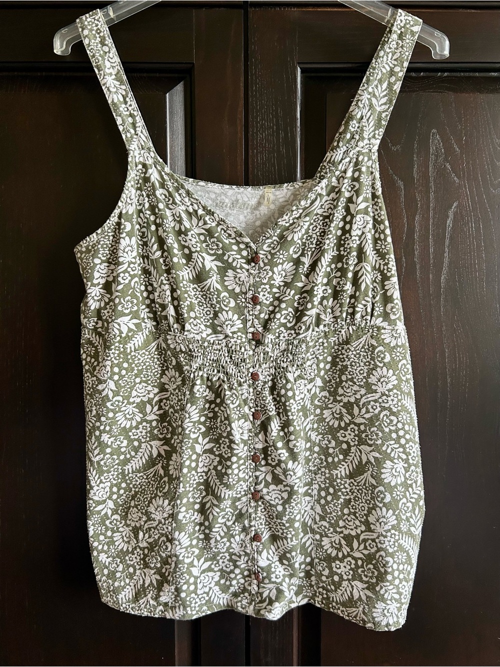 Easton Women's Olive Green Floral Button-Front Tank Top • L